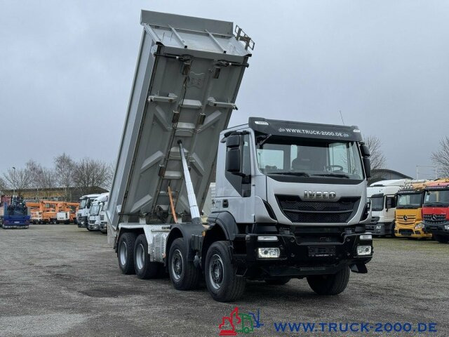 Iveco 340T50 Trakker 8x4 Bordmatik Links/Rechts/Hinten - Camion benne: photos 5 Iveco 340T50 Trakker 8x4 Bordmatik Links/Rechts/Hinten - Camion benne: photos 5