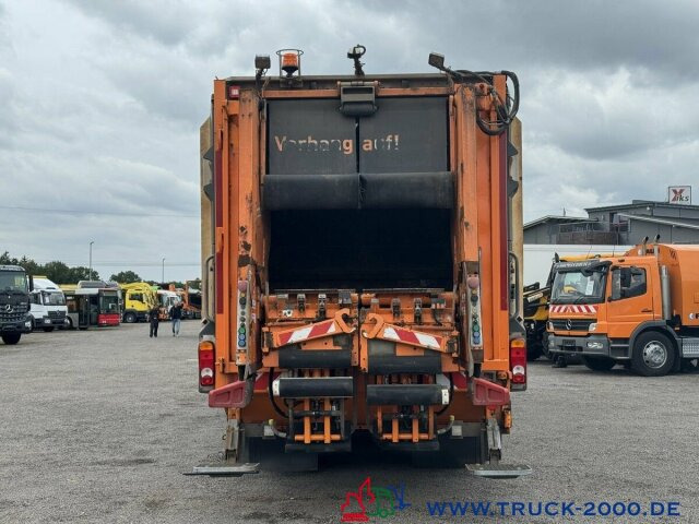 MAN TGS 35.360 8x2 Zoeller 29m³ Medium Schüttung 1.3 - Benne à ordures ménagères: photos 3 MAN TGS 35.360 8x2 Zoeller 29m³ Medium Schüttung 1.3 - Benne à ordures ménagères: photos 3