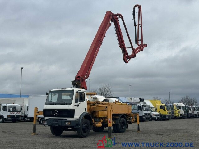 Mercedes-Benz 1722 Betonpumpe Schwing 23m 4 Mast Hallenmeister - Camion grue: photos 4 Mercedes-Benz 1722 Betonpumpe Schwing 23m 4 Mast Hallenmeister - Camion grue: photos 4