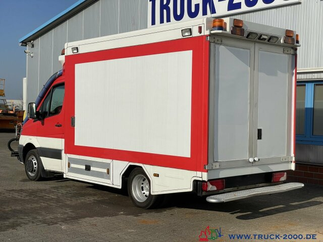 Mercedes-Benz 515 CDI Ölspurreiniger Technik Bj. 2013 TÜV NEU - Balayeuse de voirie: photos 2 Mercedes-Benz 515 CDI Ölspurreiniger Technik Bj. 2013 TÜV NEU - Balayeuse de voirie: photos 2