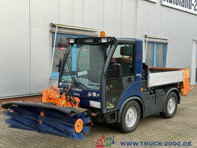 Balayeuse de voirie Multicar Tremo X56 Winterdienst Streuer + Besen NUR 9TKM: photos 6