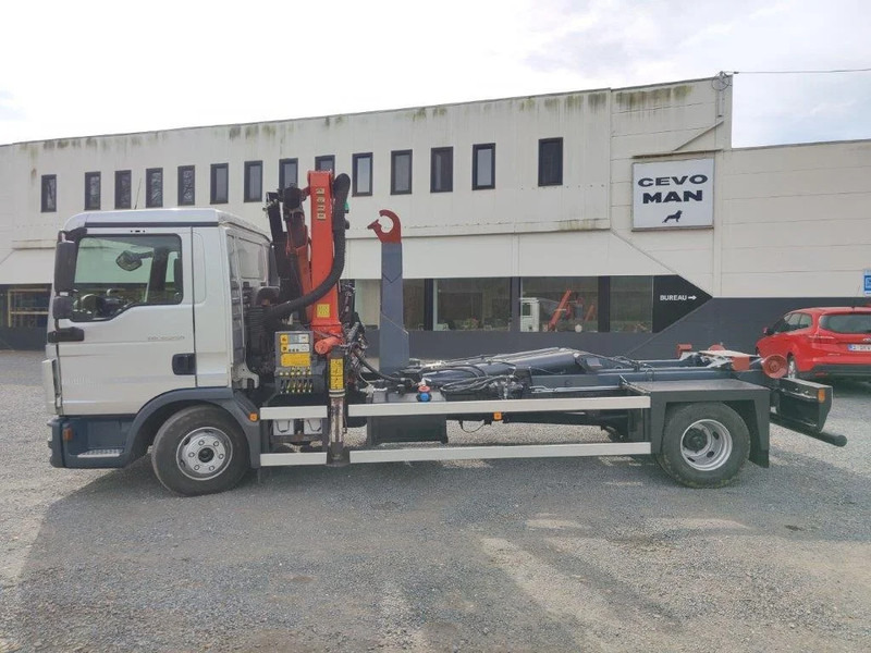 MAN TGL 12.250 Containersysteem met kraan Palfinger PK9001 + Remote - Camion ampliroll, Camion grue: photos 5 MAN TGL 12.250 Containersysteem met kraan Palfinger PK9001 + Remote - Camion ampliroll, Camion grue: photos 5