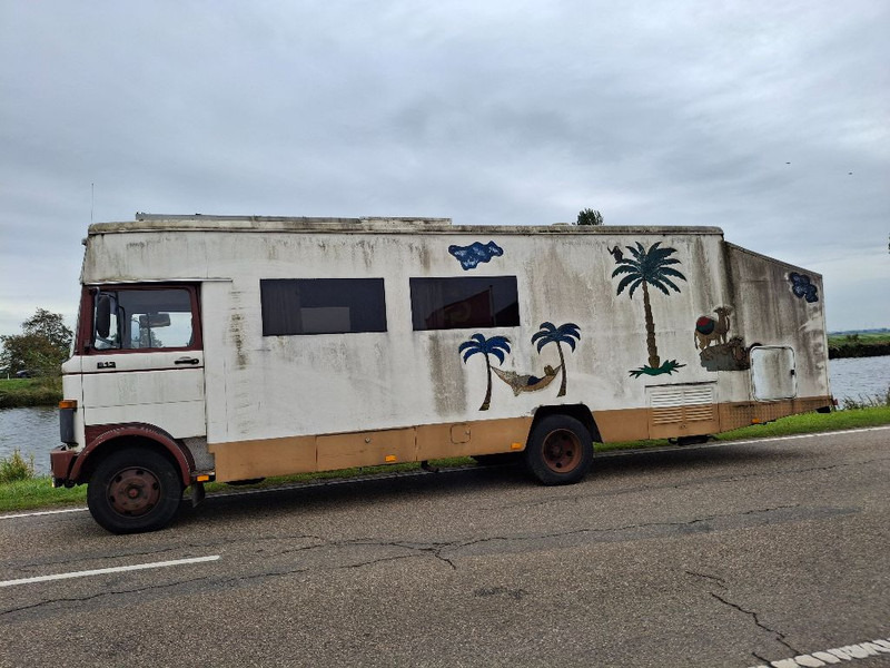 Mercedes-Benz LP 813 - Camion: photos 2 Mercedes-Benz LP 813 - Camion: photos 2