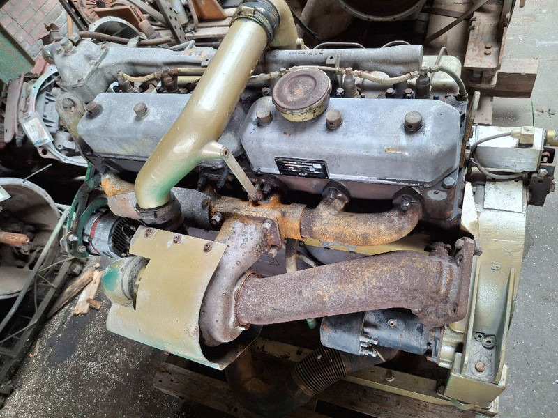 DAF 825 TURBO (DHU825) - Moteur: photos 4 DAF 825 TURBO (DHU825) - Moteur: photos 4