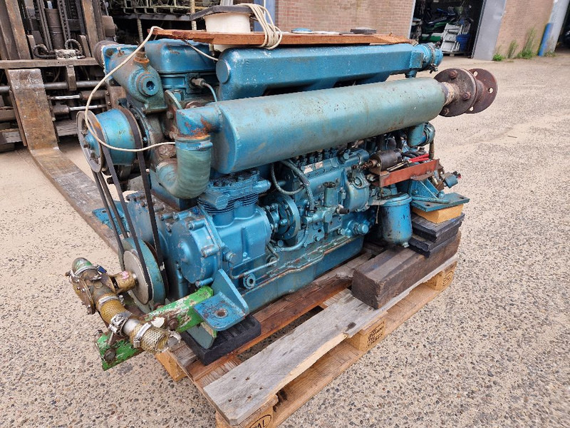 DAF DT615 - Moteur: photos 1 DAF DT615 - Moteur: photos 1