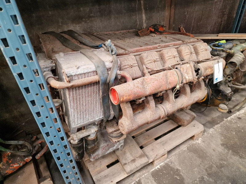 Deutz F10L413 - Moteur: photos 1 Deutz F10L413 - Moteur: photos 1