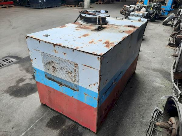 Deutz F2L912 - Moteur et pièces: photos 3 Deutz F2L912 - Moteur et pièces: photos 3