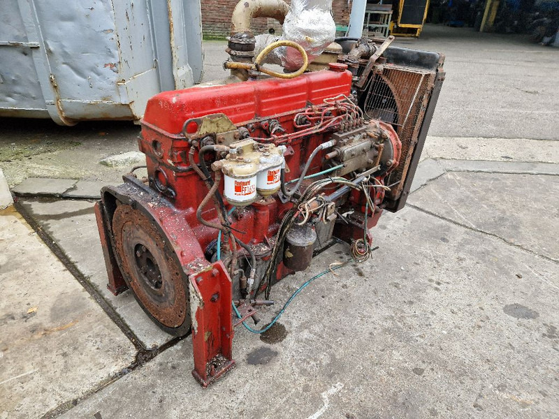Ford T3 703F 6015 BA - Moteur: photos 1 Ford T3 703F 6015 BA - Moteur: photos 1