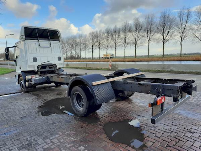 Iveco 120E22 - Châssis cabine: photos 4 Iveco 120E22 - Châssis cabine: photos 4