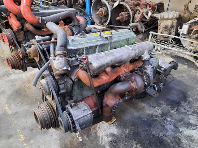 Mercedes-Benz OM366A - Moteur: photos 3 Mercedes-Benz OM366A - Moteur: photos 3