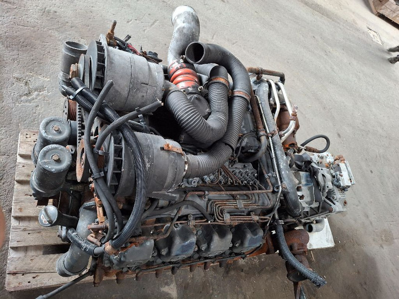 Mercedes-Benz OM442LA - Moteur: photos 3 Mercedes-Benz OM442LA - Moteur: photos 3