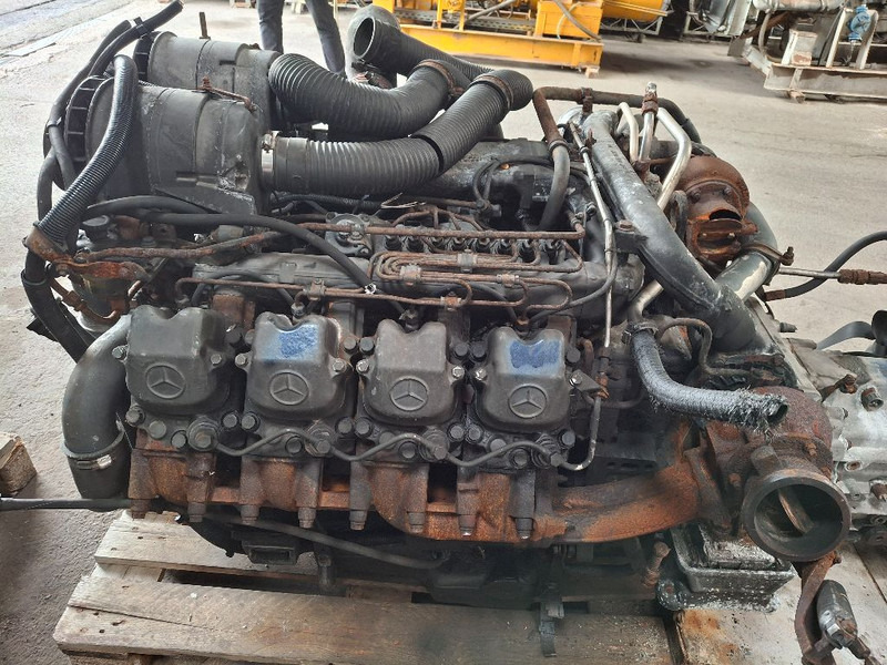 Mercedes-Benz OM442LA - Moteur: photos 4 Mercedes-Benz OM442LA - Moteur: photos 4