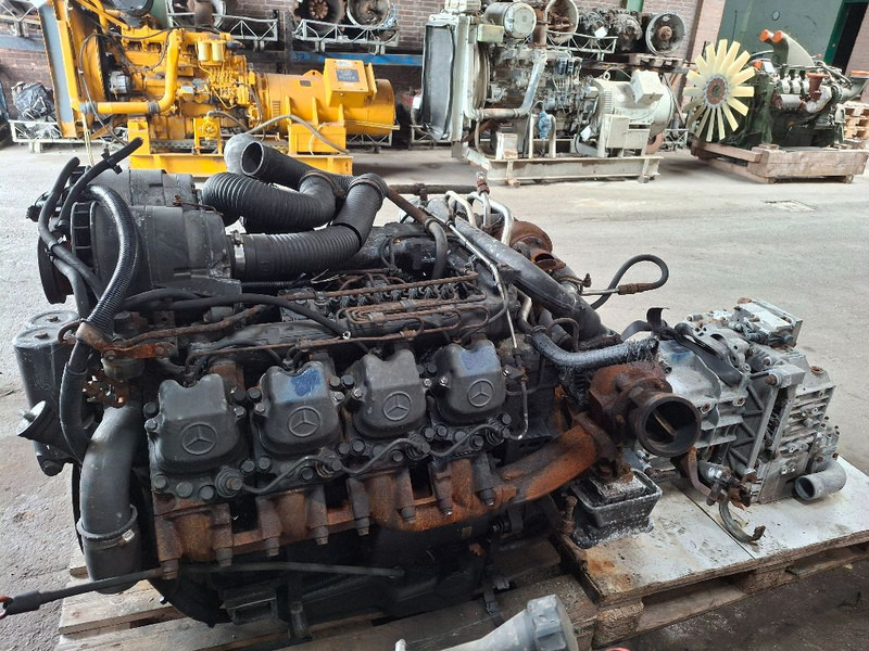 Mercedes-Benz OM442LA - Moteur: photos 5 Mercedes-Benz OM442LA - Moteur: photos 5