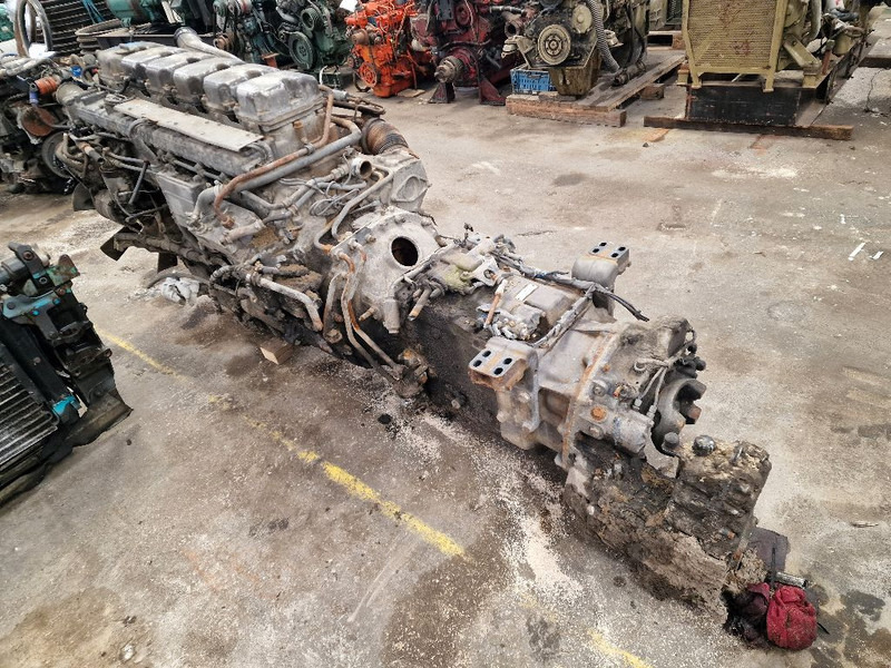 Scania DSC1205 - 420HP (124) - Moteur: photos 4 Scania DSC1205 - 420HP (124) - Moteur: photos 4