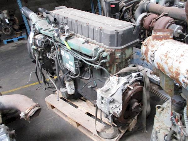 Volvo D12A340 - Moteur pour Camion: photos 3 Volvo D12A340 - Moteur pour Camion: photos 3