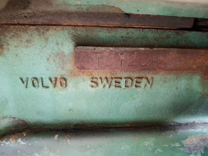 Volvo TD120A - Moteur: photos 3 Volvo TD120A - Moteur: photos 3