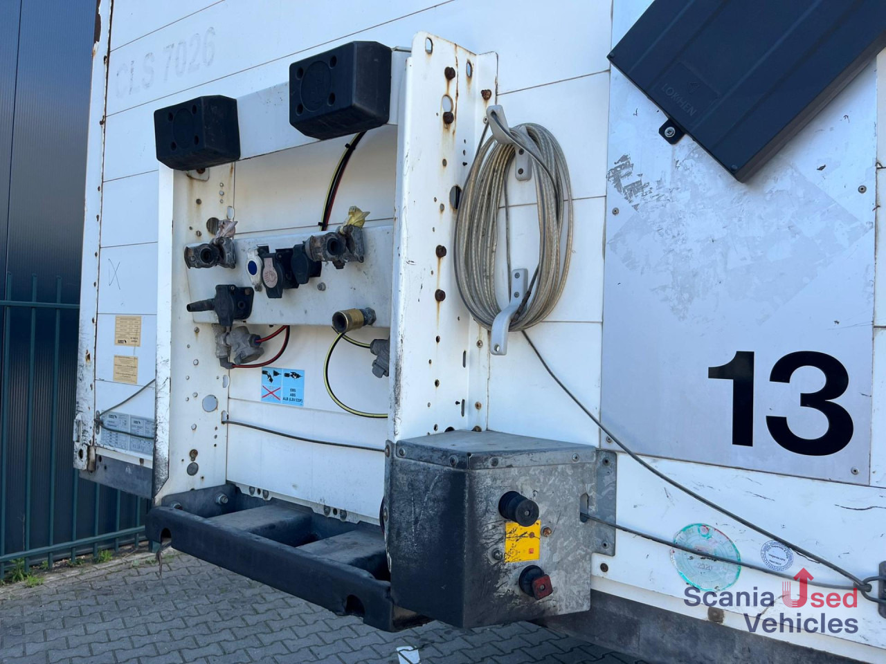 SCHMITZ SCHMITZ CURTAINSIDER 3 AXLE COILMULDE 6X STOCK - Semi-remorque rideaux coulissants: photos 5 SCHMITZ SCHMITZ CURTAINSIDER 3 AXLE COILMULDE 6X STOCK - Semi-remorque rideaux coulissants: photos 5
