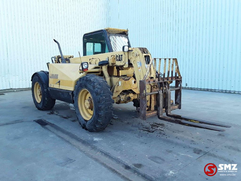 Caterpillar TH 62 - Chariot télescopique: photos 1 Caterpillar TH 62 - Chariot télescopique: photos 1