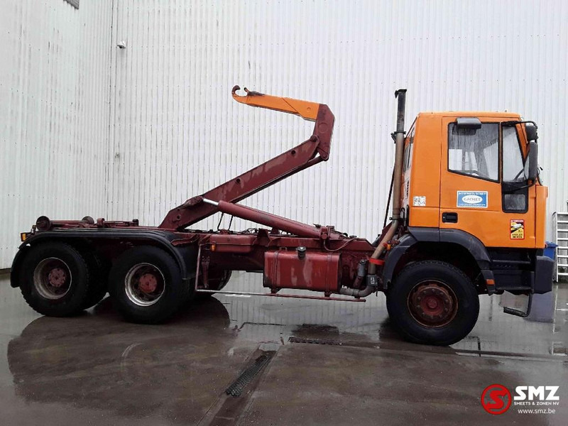 Iveco Trakker 260 E 34 6x4 francais - Camion porte-conteneur/ Caisse mobile: photos 4 Iveco Trakker 260 E 34 6x4 francais - Camion porte-conteneur/ Caisse mobile: photos 4