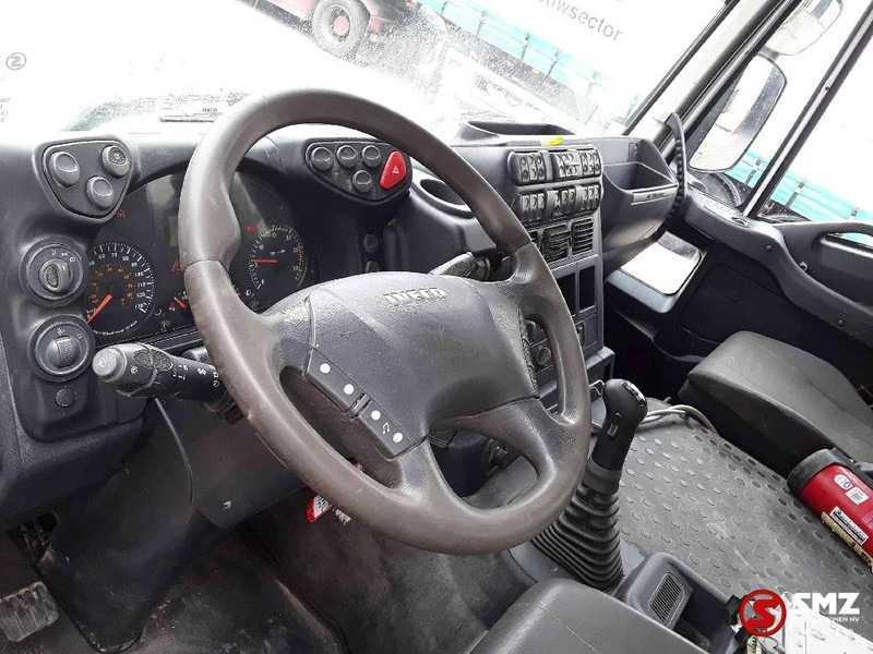 Camion benne Iveco Trakker 330 184"km snow equipment: photos 8