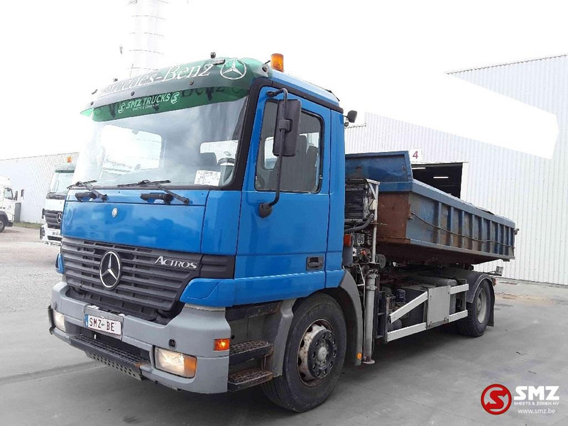 Mercedes-Benz Actros 1835 - Camion porte-conteneur/ Caisse mobile, Camion grue: photos 3 Mercedes-Benz Actros 1835 - Camion porte-conteneur/ Caisse mobile, Camion grue: photos 3