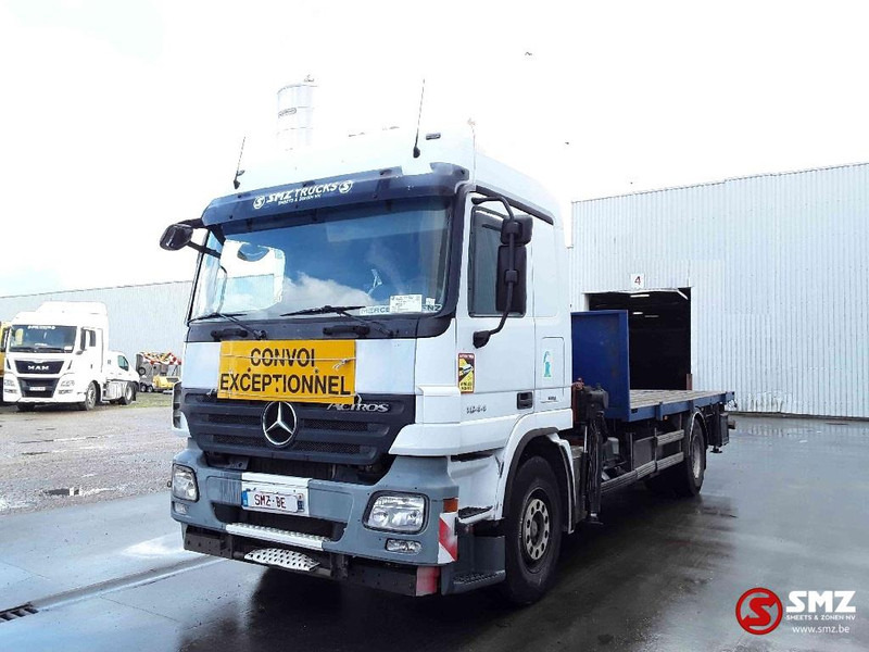 Mercedes-Benz Actros 1844 EPS / Twistlocks - Camion plateau, Camion grue: photos 3 Mercedes-Benz Actros 1844 EPS / Twistlocks - Camion plateau, Camion grue: photos 3