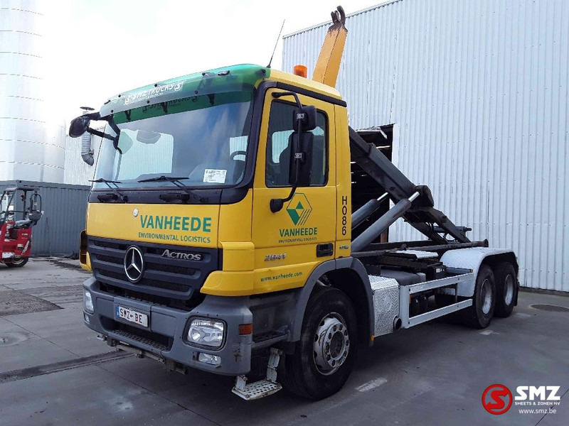 Mercedes-Benz Actros 2641 6x4 EPS lames - Camion porte-conteneur/ Caisse mobile: photos 3 Mercedes-Benz Actros 2641 6x4 EPS lames - Camion porte-conteneur/ Caisse mobile: photos 3