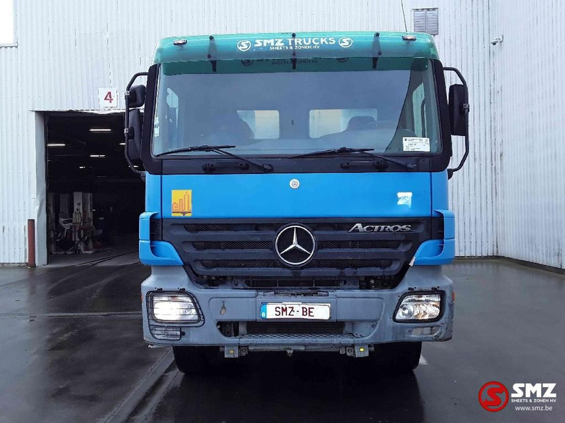 Mercedes-Benz Actros 3236 8x4 EPS - Camion malaxeur: photos 2 Mercedes-Benz Actros 3236 8x4 EPS - Camion malaxeur: photos 2
