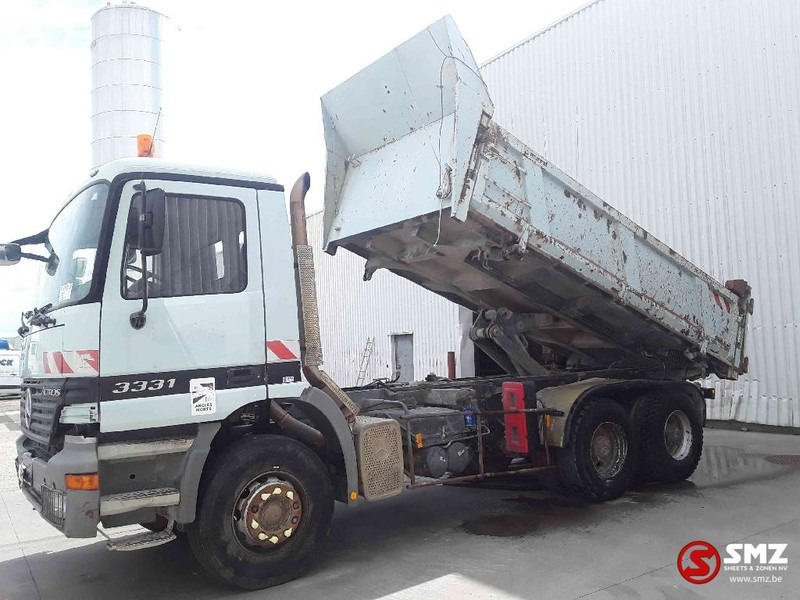 Mercedes-Benz Actros 3331 manual - Camion benne: photos 5 Mercedes-Benz Actros 3331 manual - Camion benne: photos 5