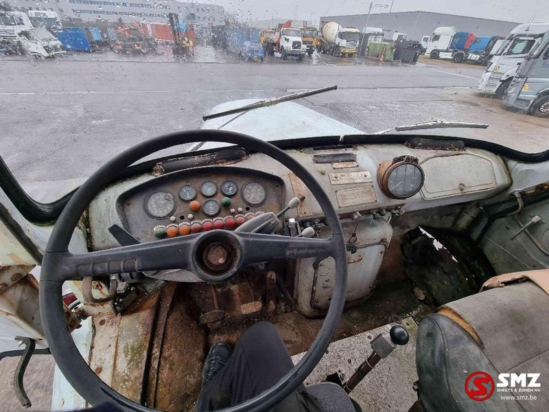 Renault GBH 260 depannage - Remorqueuse: photos 4 Renault GBH 260 depannage - Remorqueuse: photos 4