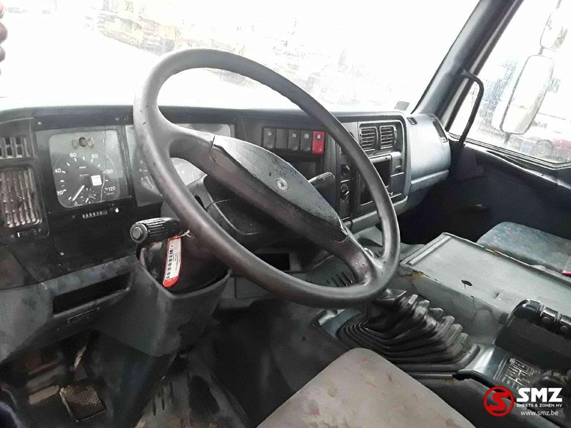 Camion malaxeur Renault Kerax 300 manual pump: photos 8