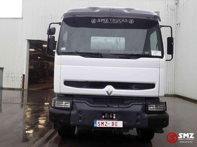 Renault Kerax 300 manual pump - Camion malaxeur: photos 2 Renault Kerax 300 manual pump - Camion malaxeur: photos 2