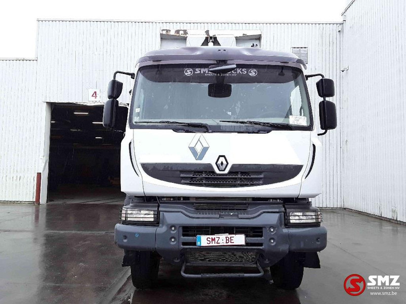 Renault Kerax 450 8x4 - Camion benne: photos 2 Renault Kerax 450 8x4 - Camion benne: photos 2
