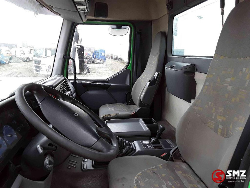 Photo d'intérieur 1: Camion benne Renault Premium 420