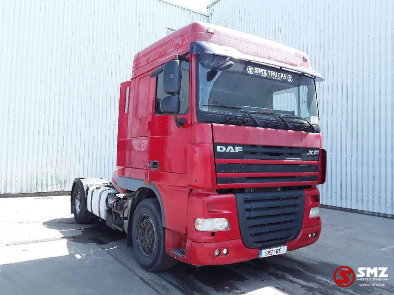 DAF 105 XF 460 manual - Tracteur routier: photos 1 DAF 105 XF 460 manual - Tracteur routier: photos 1