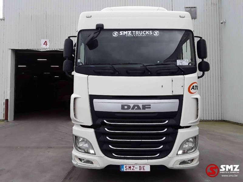 DAF 106 XF 460 intarder - Tracteur routier: photos 2 DAF 106 XF 460 intarder - Tracteur routier: photos 2