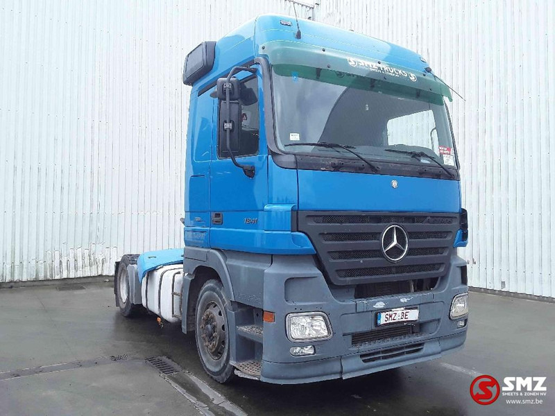Mercedes-Benz Actros 1841 retarder 3 pedals - Tracteur routier: photos 1 Mercedes-Benz Actros 1841 retarder 3 pedals - Tracteur routier: photos 1