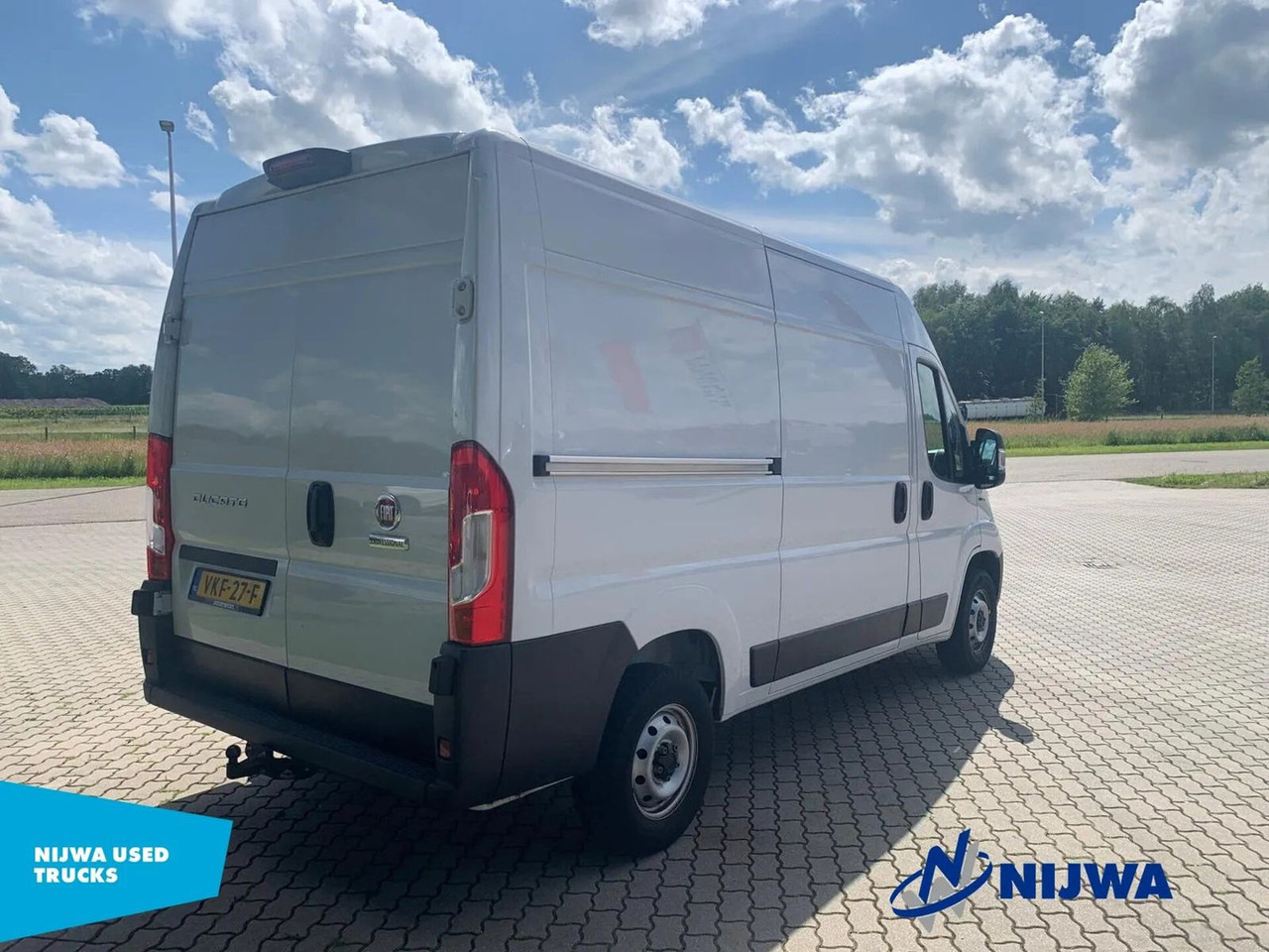 Fiat Ducato L2H2 Trekhaak + Airco Kasten - Fourgonnette: photos 3 Fiat Ducato L2H2 Trekhaak + Airco Kasten - Fourgonnette: photos 3