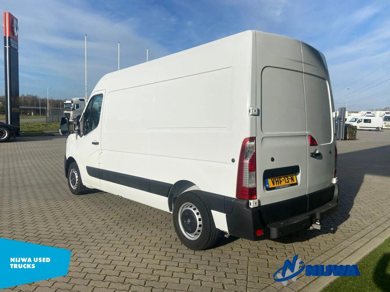 Renault Master T35 150 L2H2 Trekhaak + Navigatie Kasten - Fourgon utilitaire: photos 4 Renault Master T35 150 L2H2 Trekhaak + Navigatie Kasten - Fourgon utilitaire: photos 4