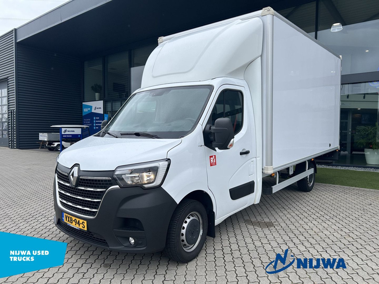 Renault Master T35 165 Navigatie + Achteruitrijcamera - Châssis cabine: photos 1 Renault Master T35 165 Navigatie + Achteruitrijcamera - Châssis cabine: photos 1