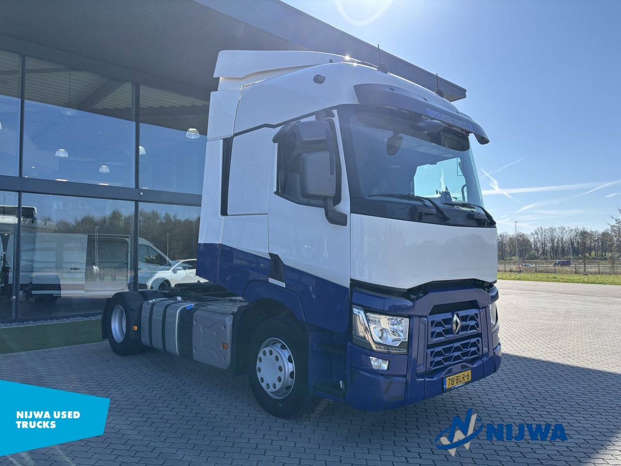 Renault T 460 4x2 Koelkast + Standkachel - Tracteur routier: photos 2 Renault T 460 4x2 Koelkast + Standkachel - Tracteur routier: photos 2