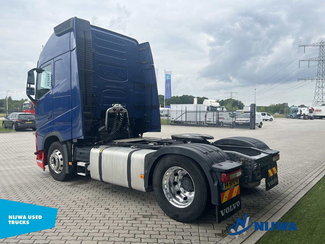 Volvo FH 460 4x2 I-Save + Compressor - Tracteur routier: photos 4 Volvo FH 460 4x2 I-Save + Compressor - Tracteur routier: photos 4