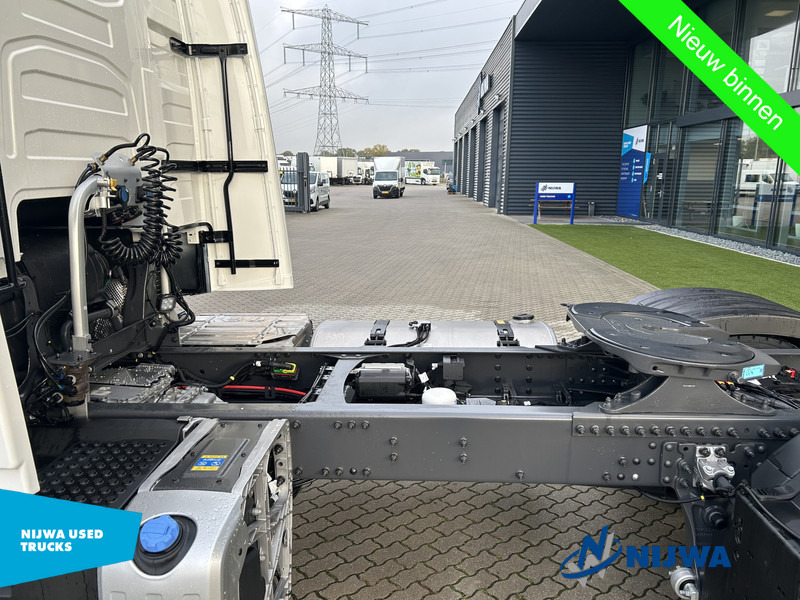 Tracteur routier neuf Volvo FH 460 Aero TC 4x2 PTO + Alcoa's: photos 10 Tracteur routier neuf Volvo FH 460 Aero TC 4x2 PTO + Alcoa's: photos 10