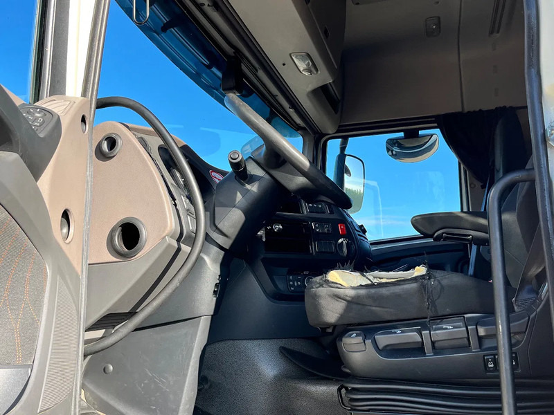DAF XF 450 FT SC Euro6 - Tracteur routier: photos 5 DAF XF 450 FT SC Euro6 - Tracteur routier: photos 5