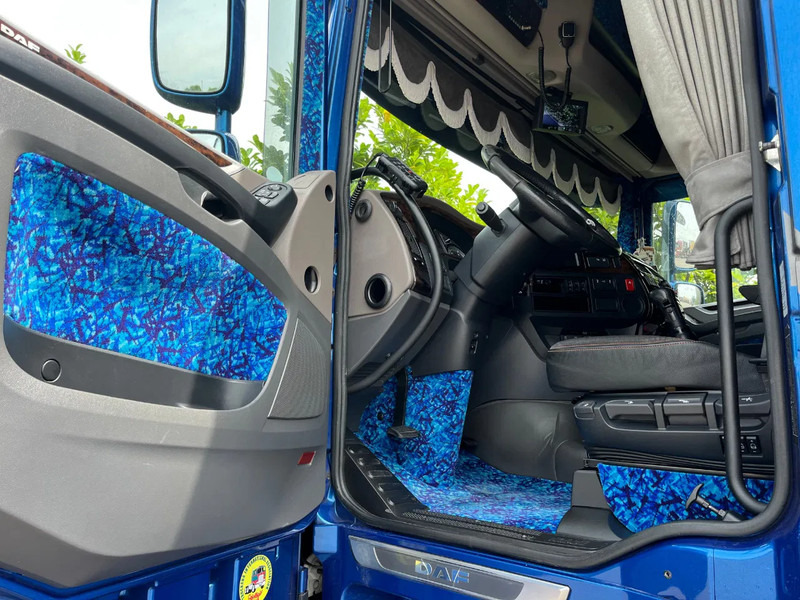 Tracteur routier DAF XF 480 FT Euro6 Intarder Manual Showtruck: photos 6 Tracteur routier DAF XF 480 FT Euro6 Intarder Manual Showtruck: photos 6