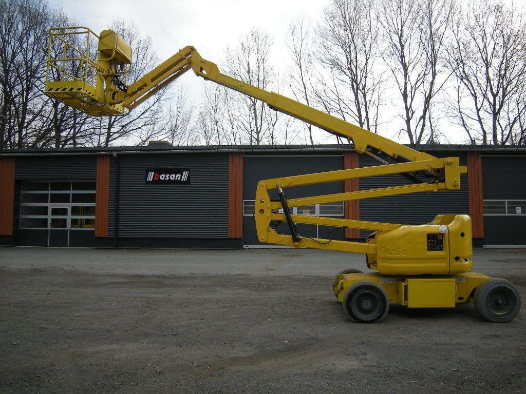 Genie Arbeitsbühne Genie Z 45/25 J, 15,8 m - Camion avec nacelle: photos 1 Genie Arbeitsbühne Genie Z 45/25 J, 15,8 m - Camion avec nacelle: photos 1
