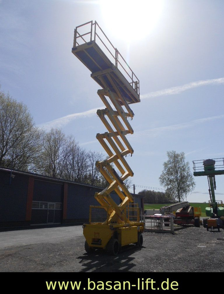 Hollandlift HL190E12, AH 19 m Hollandlift HL190E12, AH 19 m - Nacelle ciseaux: photos 2 Hollandlift HL190E12, AH 19 m Hollandlift HL190E12, AH 19 m - Nacelle ciseaux: photos 2