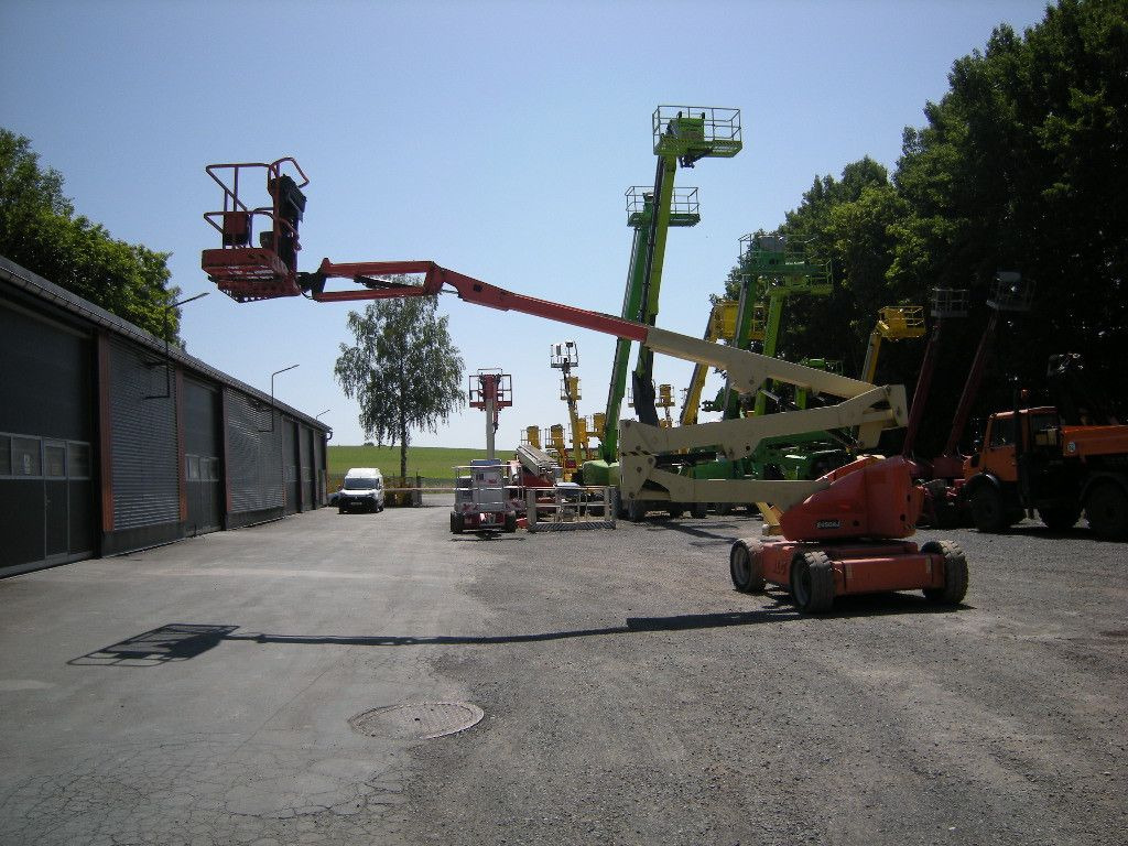 JLG E450 AJ Gelenkteleskoparbeitsbühne 16 m - Camion avec nacelle: photos 5 JLG E450 AJ Gelenkteleskoparbeitsbühne 16 m - Camion avec nacelle: photos 5