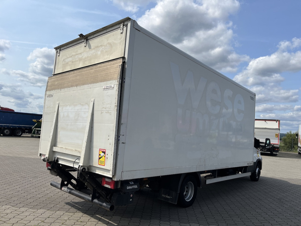 Iveco 70C18 Daily Koffer mit Ladebordwand - Fourgon grand volume: photos 4 Iveco 70C18 Daily Koffer mit Ladebordwand - Fourgon grand volume: photos 4
