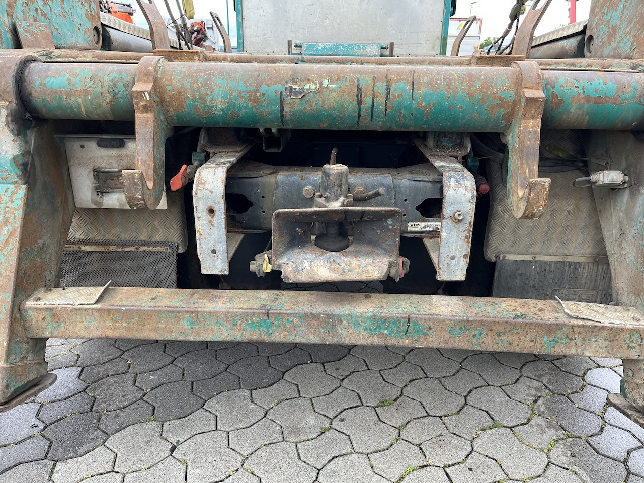 Scania P114 340 4x2 Trösch Absetzkipper Retarder AHK - Camion multibenne: photos 5 Scania P114 340 4x2 Trösch Absetzkipper Retarder AHK - Camion multibenne: photos 5